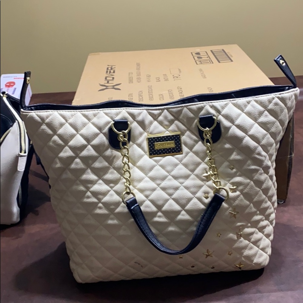 Betsey Johnson Purse - Picture 2 of 8